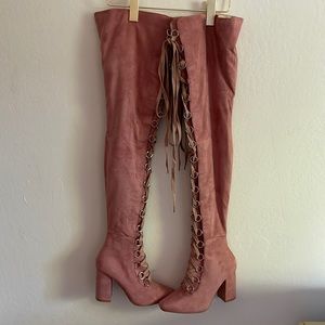 Cape Robbin size 8 thigh high boots